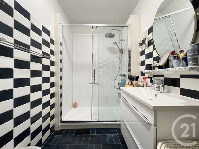 Appartement T3 à vendre - 3 pièces - 79.22 m2 - WASQUEHAL - 59 - NORD-PAS-DE-CALAIS - Century 21 Grands Boulevards