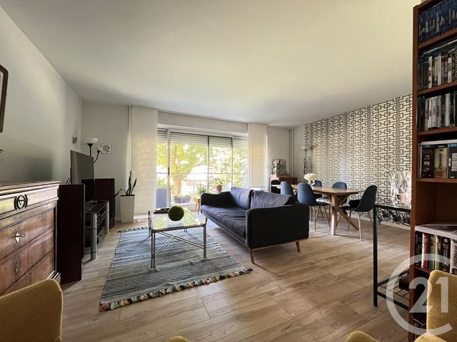 Appartement T3 à vendre - 3 pièces - 79.22 m2 - WASQUEHAL - 59 - NORD-PAS-DE-CALAIS - Century 21 Grands Boulevards