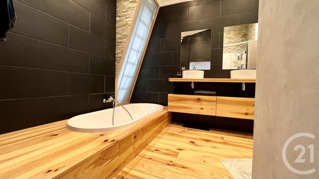 Appartement Loft à vendre - 2 pièces - 64.89 m2 - TOURCOING - 59 - NORD-PAS-DE-CALAIS - Century 21 Grands Boulevards