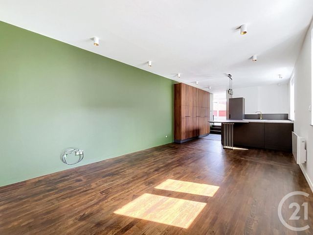 Appartement Duplex à vendre - 4 pièces - 108.7 m2 - CROIX - 59 - NORD-PAS-DE-CALAIS - Century 21 Grands Boulevards