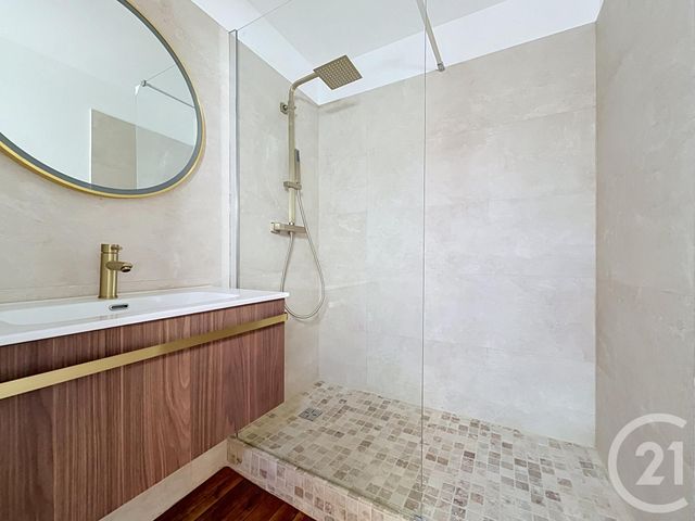 Appartement Duplex à vendre - 4 pièces - 108.7 m2 - CROIX - 59 - NORD-PAS-DE-CALAIS - Century 21 Grands Boulevards