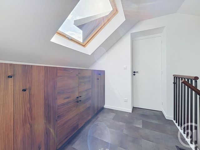 Appartement Duplex à vendre - 4 pièces - 108.7 m2 - CROIX - 59 - NORD-PAS-DE-CALAIS - Century 21 Grands Boulevards