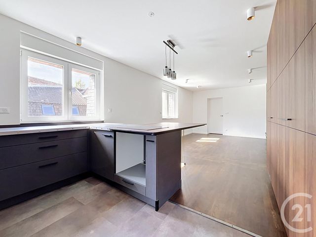 Appartement Duplex à vendre - 4 pièces - 108.7 m2 - CROIX - 59 - NORD-PAS-DE-CALAIS - Century 21 Grands Boulevards