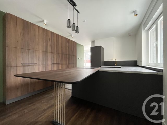 Appartement Duplex à vendre - 4 pièces - 108.7 m2 - CROIX - 59 - NORD-PAS-DE-CALAIS - Century 21 Grands Boulevards