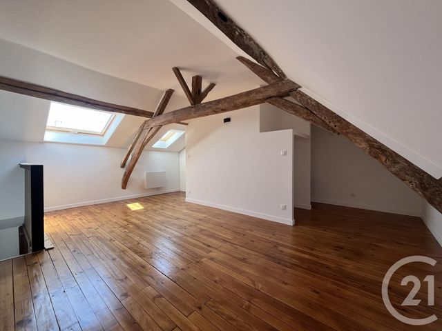 Appartement Duplex à vendre - 4 pièces - 108.7 m2 - CROIX - 59 - NORD-PAS-DE-CALAIS - Century 21 Grands Boulevards