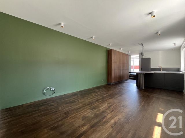 Appartement Duplex à vendre - 4 pièces - 108.7 m2 - CROIX - 59 - NORD-PAS-DE-CALAIS - Century 21 Grands Boulevards