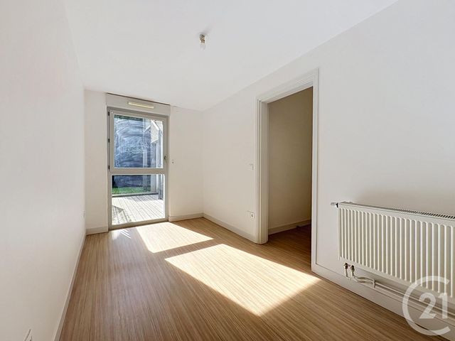 Appartement T4 à vendre - 4 pièces - 84.11 m2 - CROIX - 59 - NORD-PAS-DE-CALAIS - Century 21 Grands Boulevards
