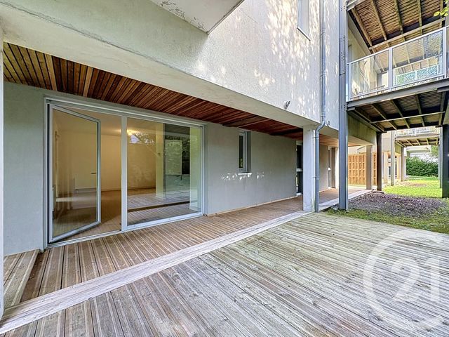 Appartement T4 à vendre - 4 pièces - 84.11 m2 - CROIX - 59 - NORD-PAS-DE-CALAIS - Century 21 Grands Boulevards