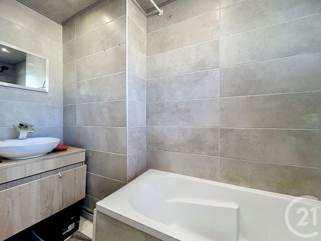maison à vendre - 4 pièces - 80.1 m2 - VILLENEUVE D ASCQ - 59 - NORD-PAS-DE-CALAIS - Century 21 Grands Boulevards